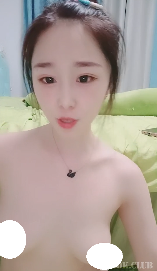 甜美丸子头软萌妹【1V779M】