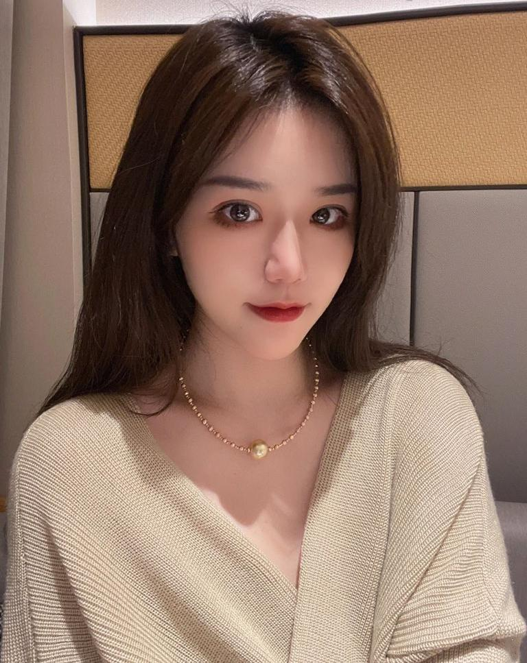 推特@奶兮超爽大合集54v/22p/1.84g