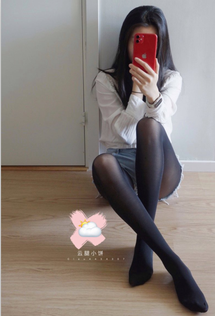 【自打包】足控-推特美足云腿小饼视图合集(232P,45V,2.47G)