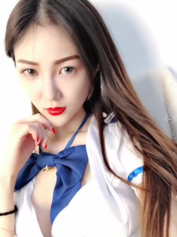 【自打包】颜值不错的主播仙儿baby直播+私信小合集（6V,1.04G）
