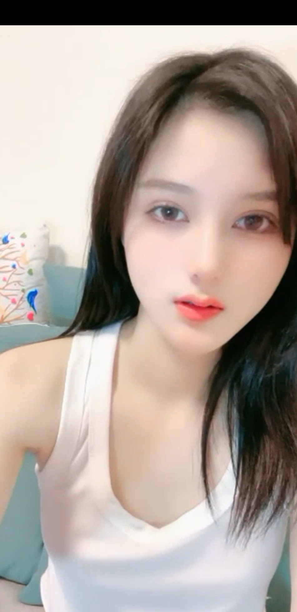 颜值性感气质于一身极品甜美少女【茶酱1v 400m】