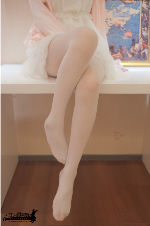 木花琳琳是勇者 NO.026 大小姐颜面踩踏 [15P2V-238MB]