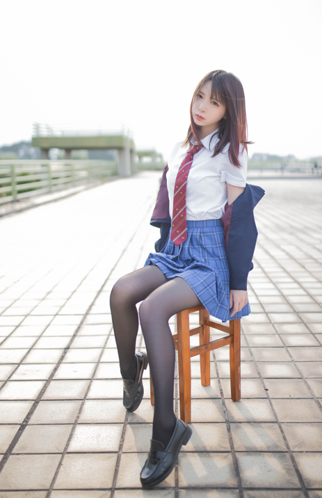 疯猫ss - 叛逆青春少女 [46P-410MB]
