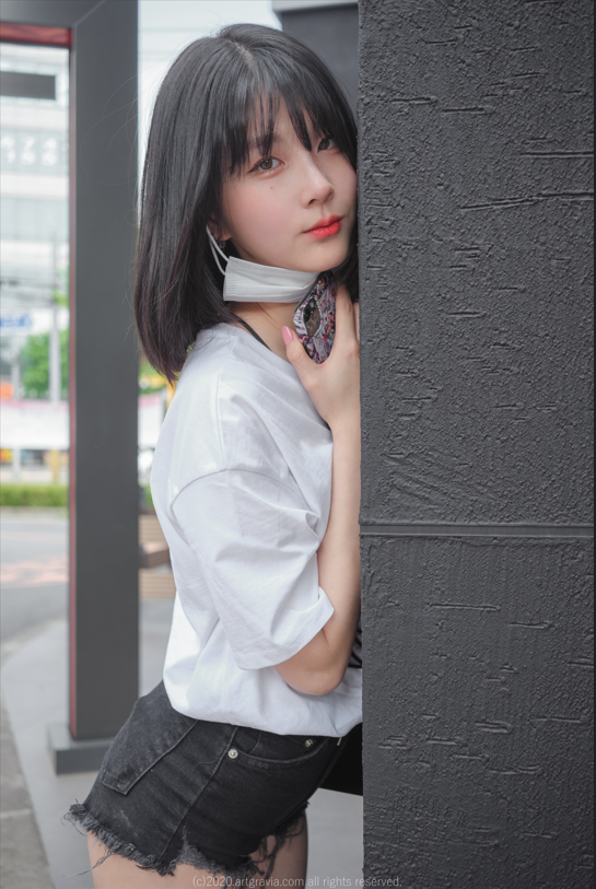 韩国美女sabella 16套写真合集（1313P 3.97G）