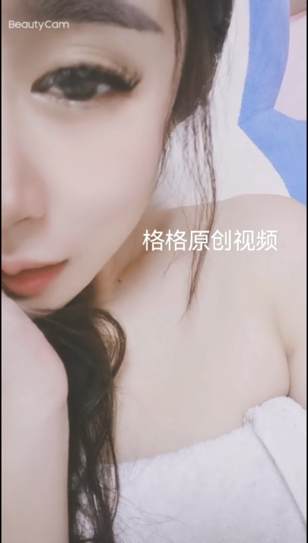 【自打包】自购-足控-易直播格格美足诱惑私信福利(6V,114M)