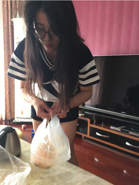 NO.47  【夫妻流出】淫荡人妻眼镜母狗【陆丽】啪啪反差照多套情趣制服诱惑 啪啪 口交 楼道口交[37V+750P][高清无水原档] 3.5G