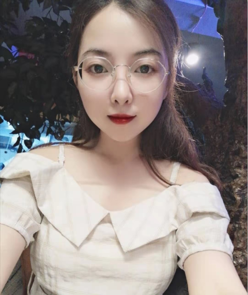 NO.57 【百度云泄密】 福州超反差初中女老师 家中和光头情人啪啪流出8V 42P