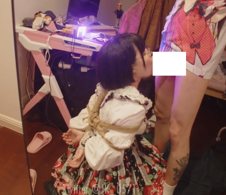 两部【2v 732mb】