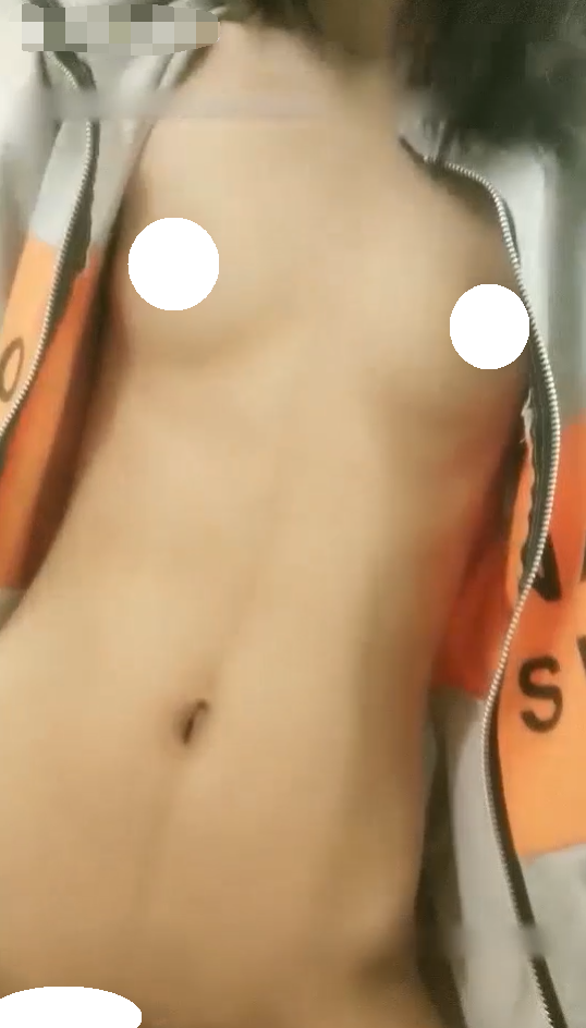 渣男PUA青春美少女,刚读大一,就被调教的下海果聊赚钱养男友,一脸稚嫩很听话【1v 1.33g】