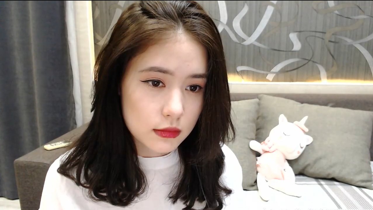 cb站甜美女主播choayaz福利视频小合集 [4v/2.75g]
