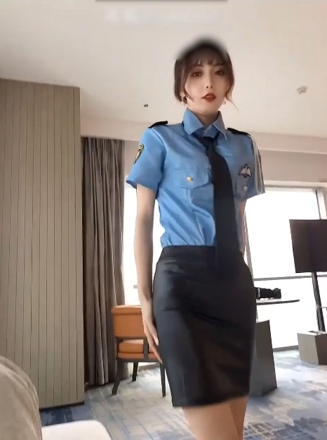 秀人网林星阑 定制 灰色镂空情趣+女警 2V/817M