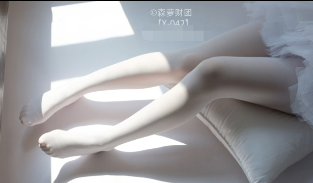 X-042【2.33 GB 115P 1V】