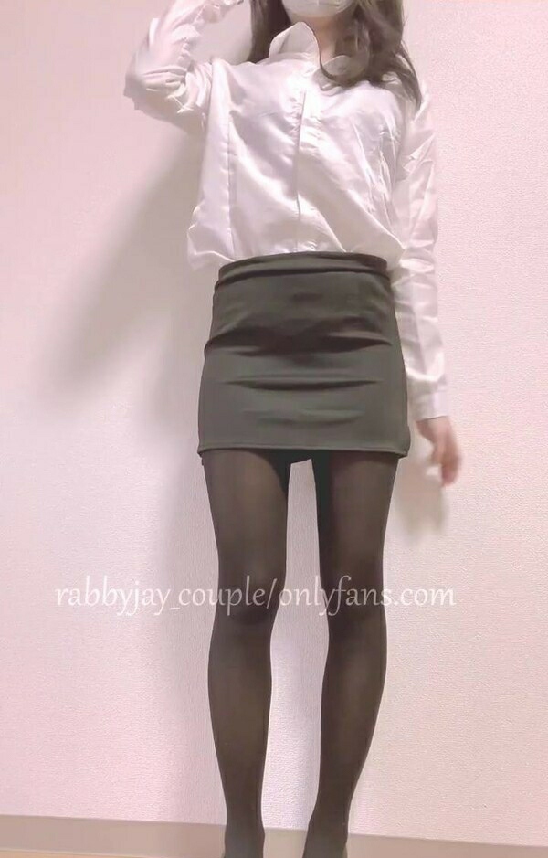 搬运 【rabbyjay】极品韩国美少女秘书制服骑乘自慰顶撞子宫口 [1v+300M][百度盘]