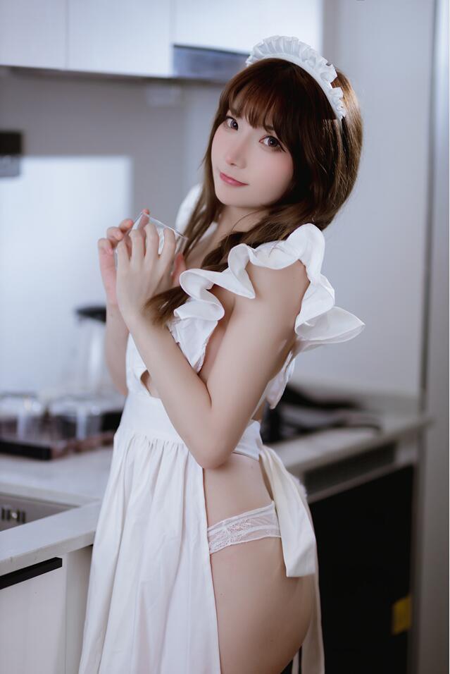 【cos】是三不是世w - NO.04 围裙 [62P-748MB]