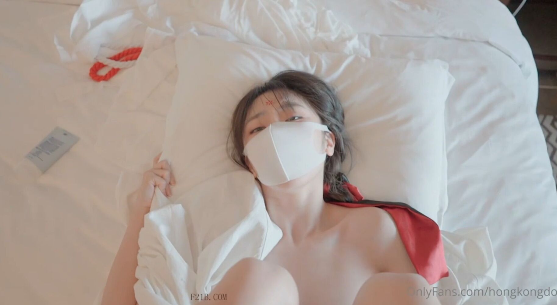 HongKongDoll，玩偶姐姐合集，白虎无码，磁力链接（70-80v,53.7G）