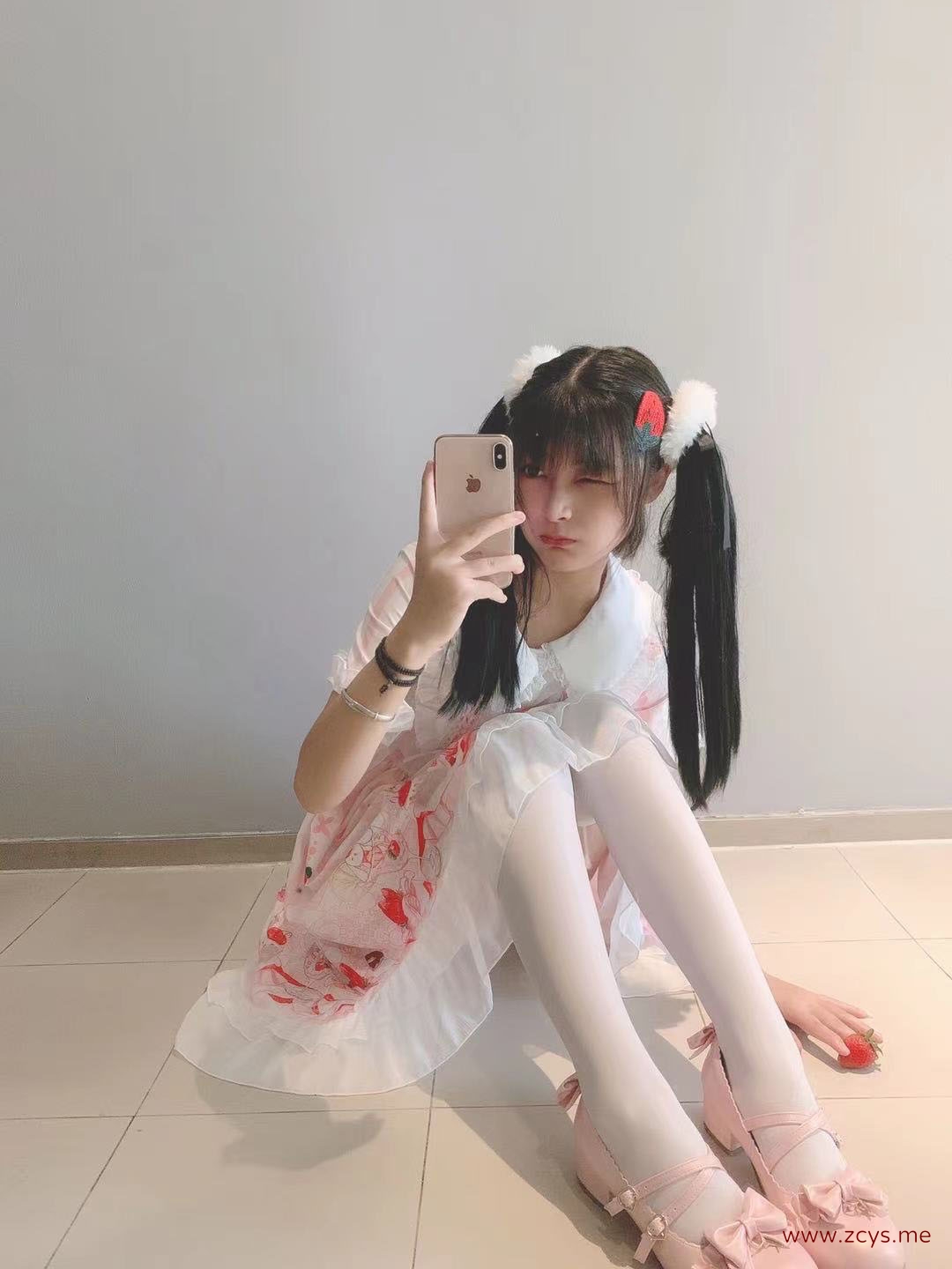 推特萝莉知世小樱樱-体操服[59P/14V/498M]