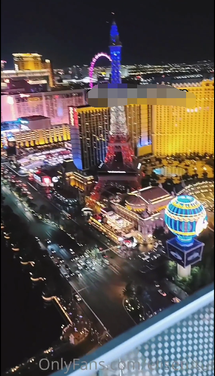【自打包】人气巨R骚货-谭晓彤-新-高级公寓跪舔口交（1V,643M）