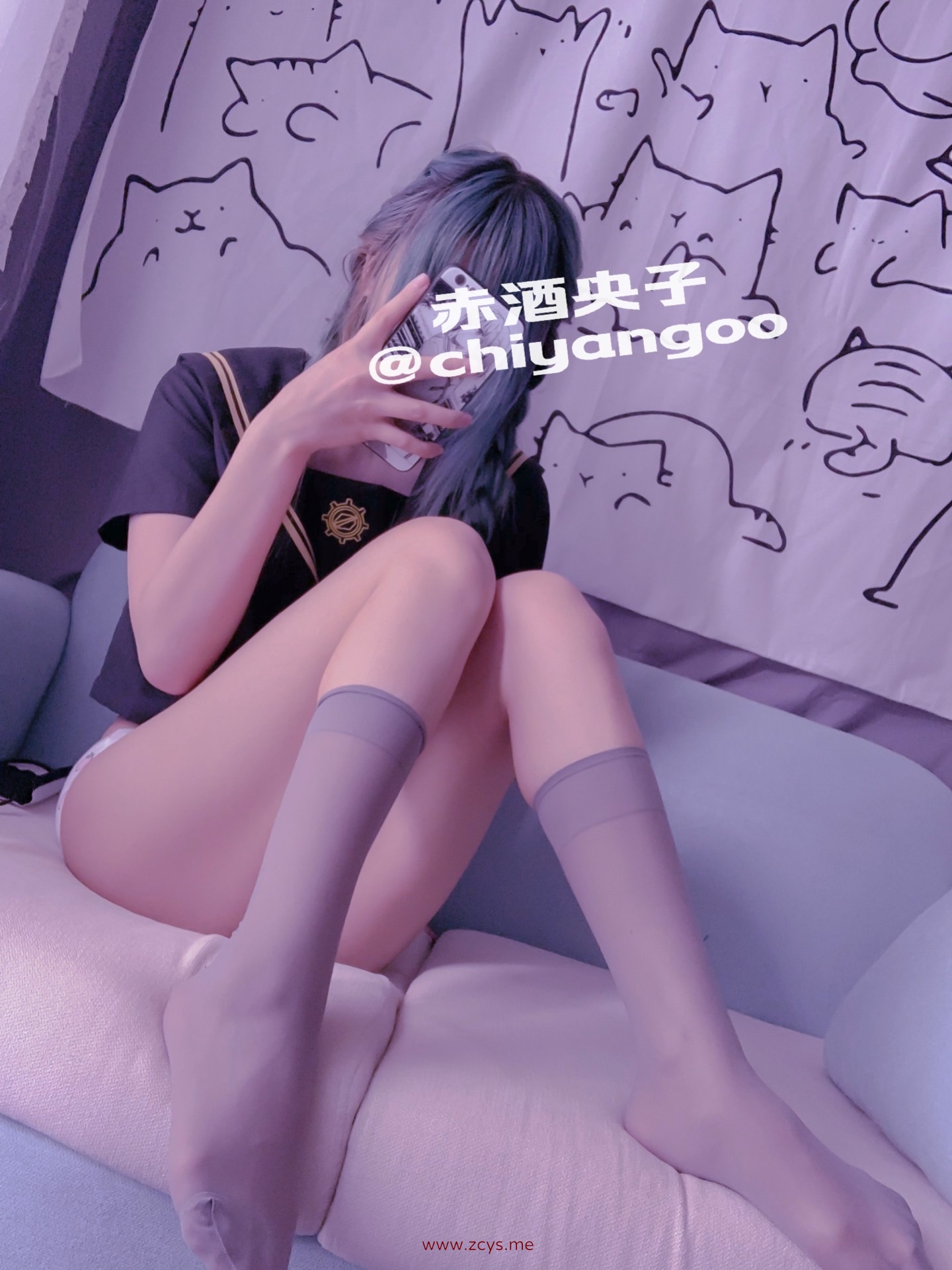 赤酒央子(足控) 站内翻新前原本发过一次,但号没了