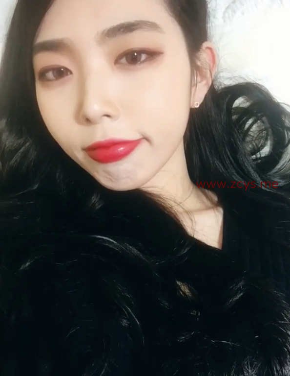 【自打包】韩国小骚货-강혜리-日常自拍啪啪视图合集(50P,9V,1.9G)