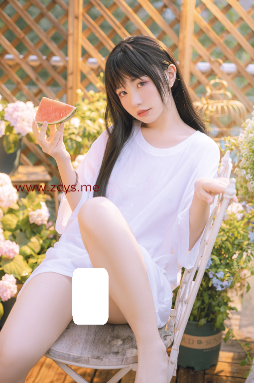 爆机少女喵小吉 - 小吉的午后时光【76p 3v 2.62g】