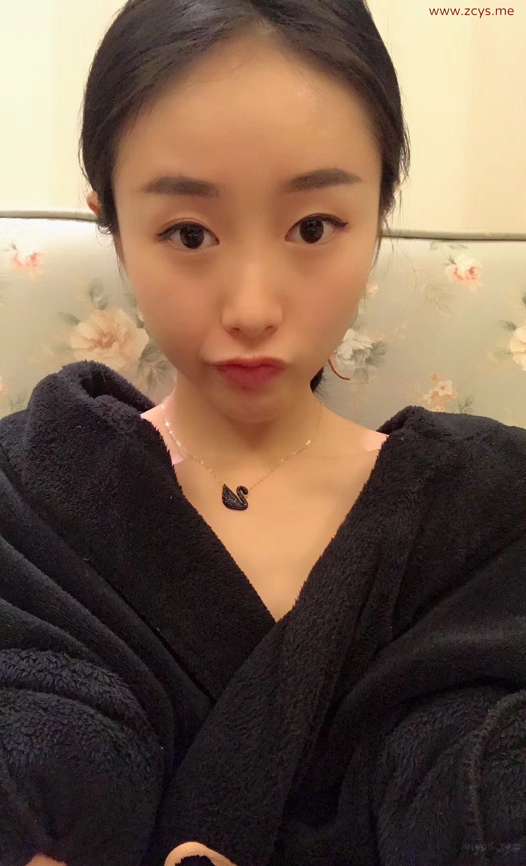 非常漂亮的美女流出(非常珍贵的绝版资源)只分享7天!!