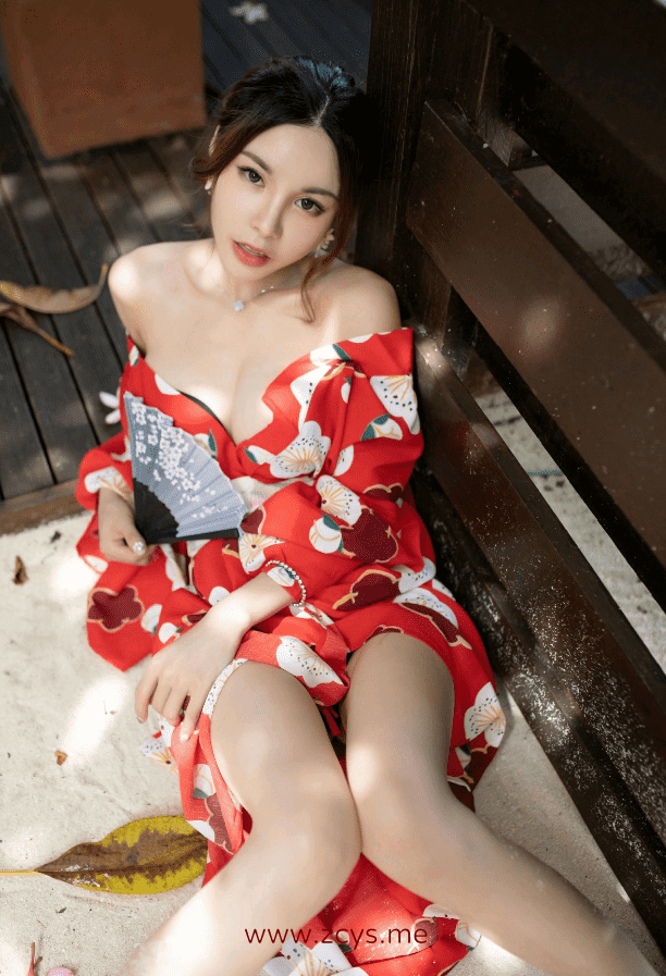 女神级模特【沈佳熹】无圣光私拍套图集+身临其境露点 3450M