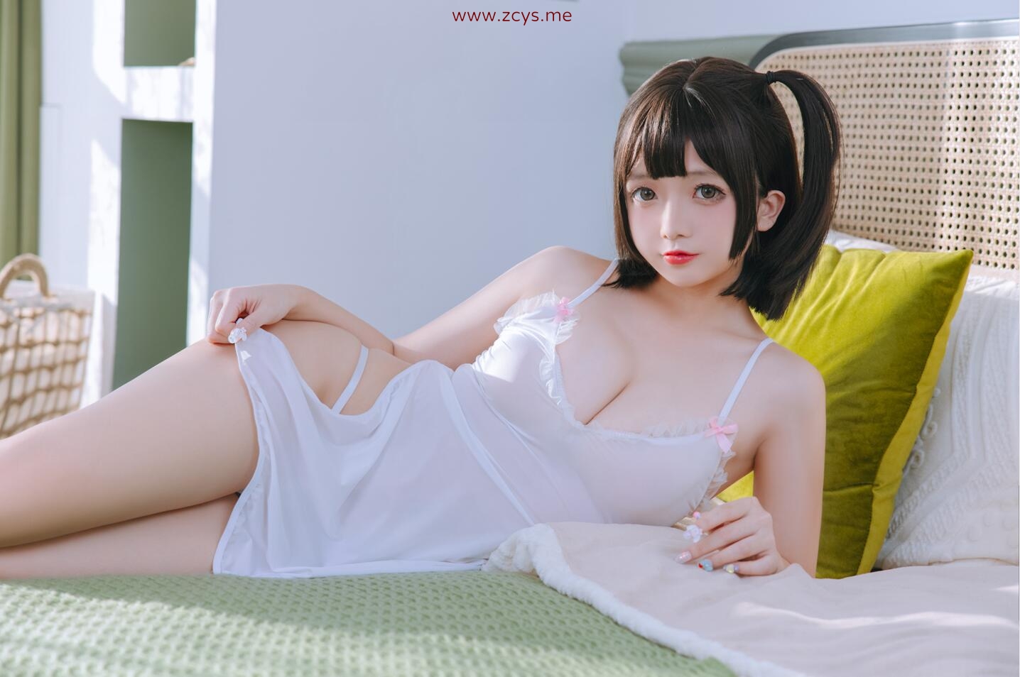 【Cos/写真】日奈娇 - NO.43 湿身小白裙 [97P-1.06GB]