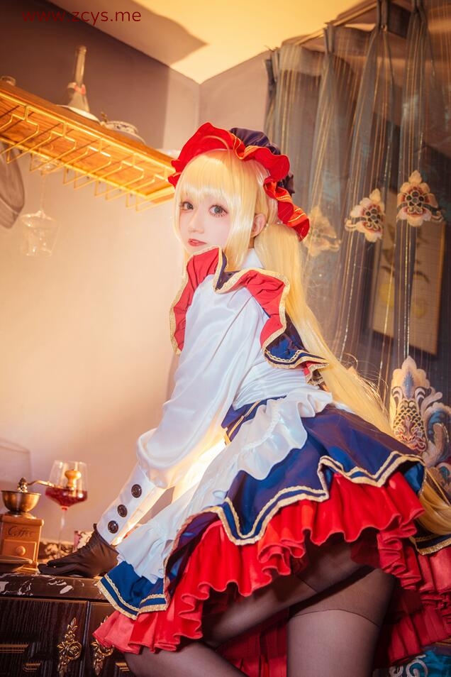 【Cos/写真】雨波_HaneAme、Sayo Momo、小野寺地瓜、霜月shimo 3套新图合集