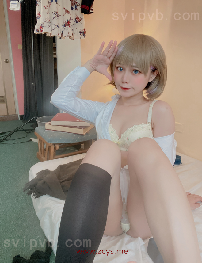 齋齋itsukichan-清纯的平胸小萝莉-大尺露脸三点 【10V400P4.5G】