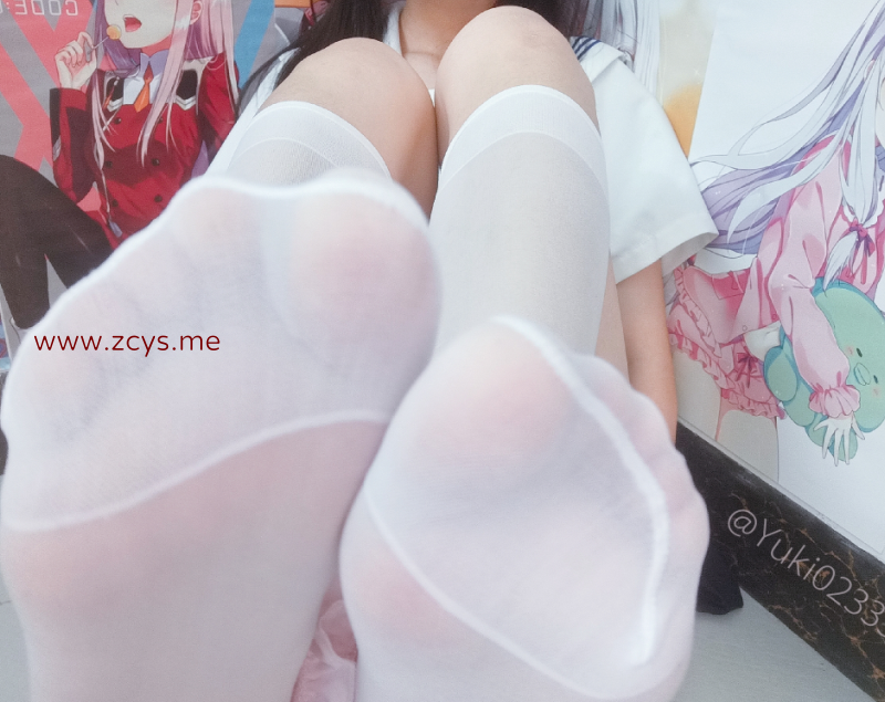 【自打包】福利姬-yuki（乔酱）-JK小迷妹（12P,1V，145M）