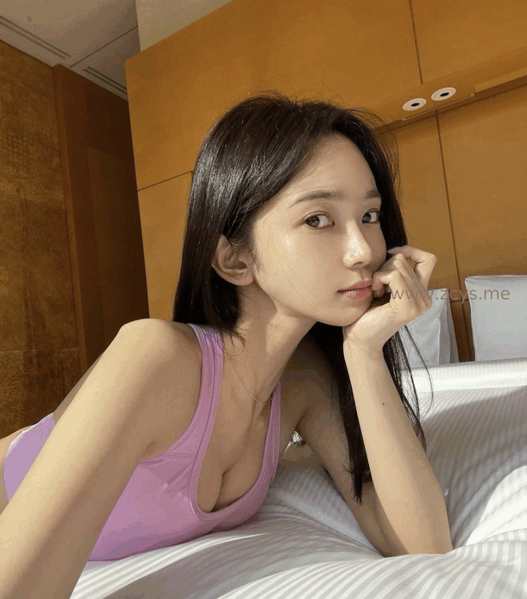极品反差女神小村花 384m