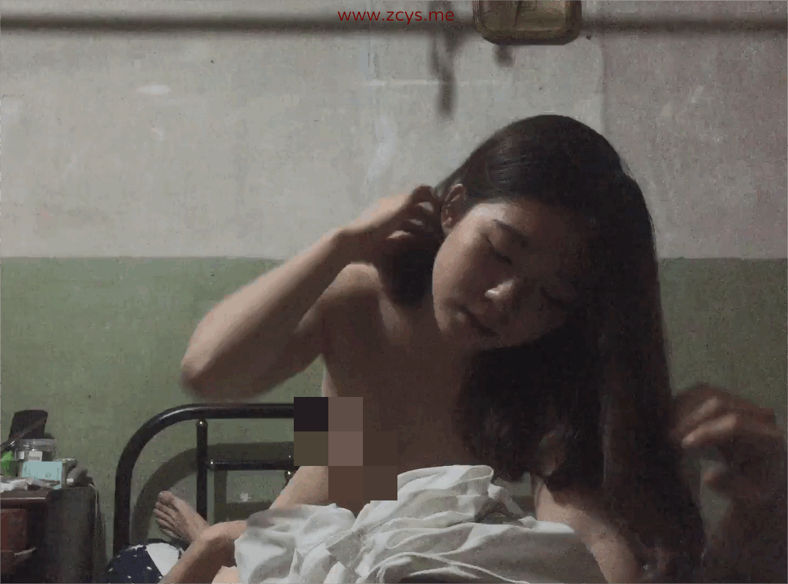 原本以为只是纯聊天~ 结果正妹表情痛苦呻吟 ~猛男狂插 615m