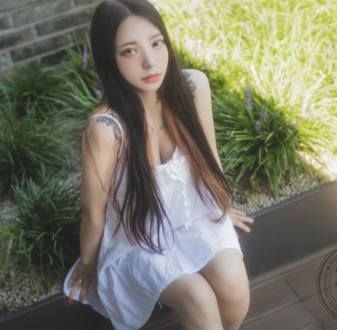【自打包】韩国puremedia18禁写真女神-yoen-出水芙蓉(95P,1V,244M)