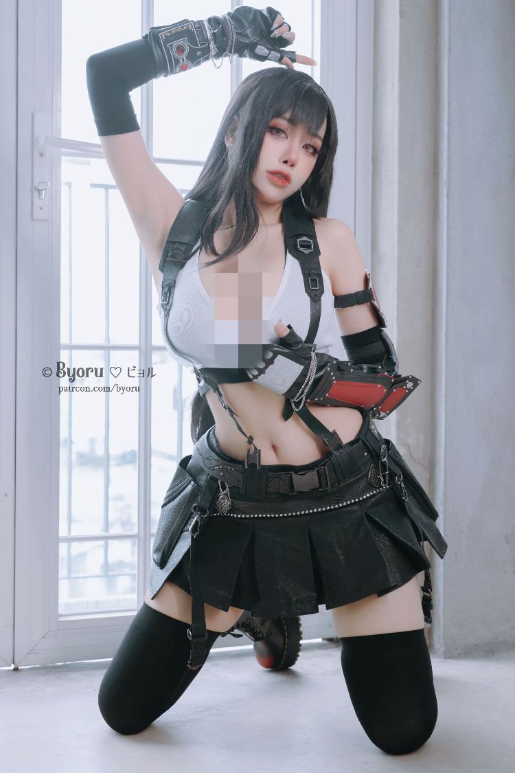 Byoru Cos Final Fantasy VIIo Tifa