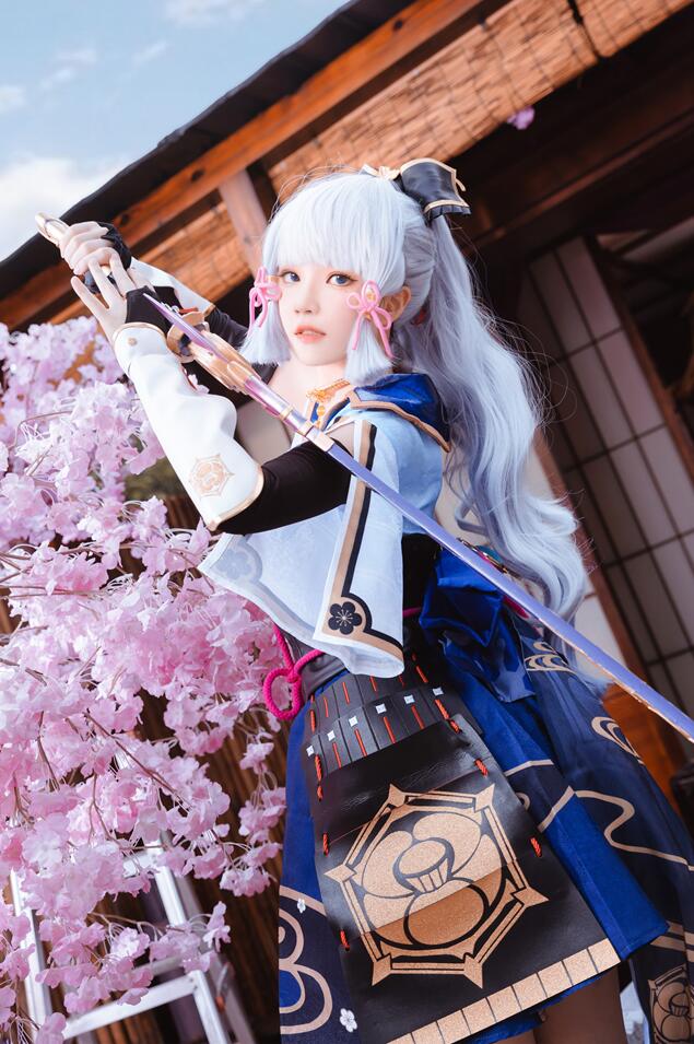 【Cos/写真】桜桃喵 - NO.128 神里绫华 [34P-483MB]