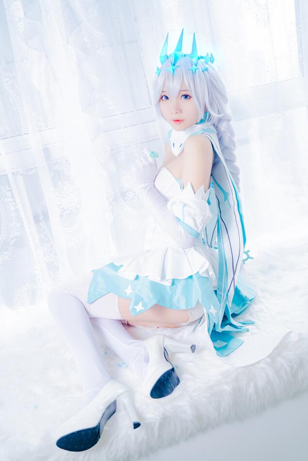 【Cos/写真】MisswarmJ、Ruby蘸酱美美、墨玉-M 3套合集
