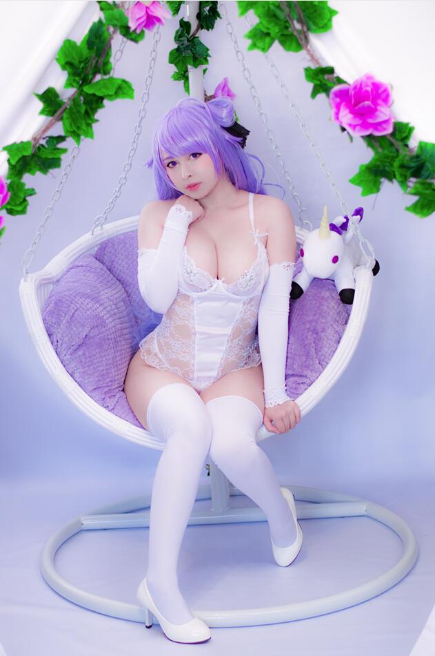 【Cos/写真】Yoshinobi-Chan 俄罗斯大大大妹子 33套图合集
