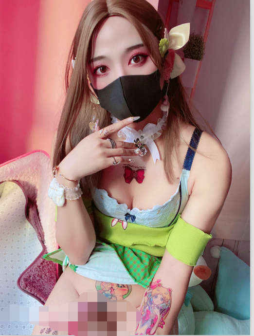 【自打包】另类第34弹-推特11万粉颜值伪娘 小芸草-视图合集（187P,16V，785M）