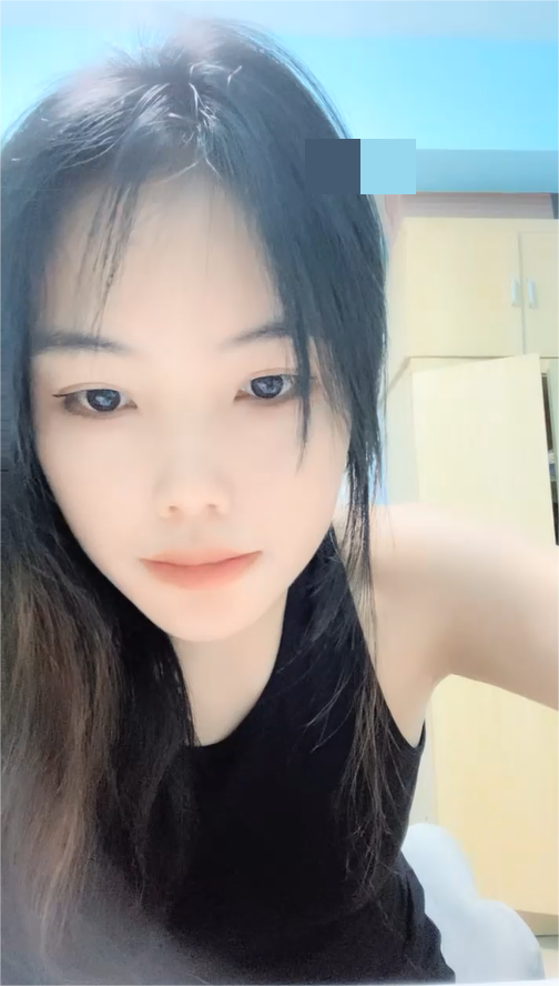 21岁学生妹（菲娅），敏感骚穴道具自慰弄得水声湿哒哒【6V_2.12GB】