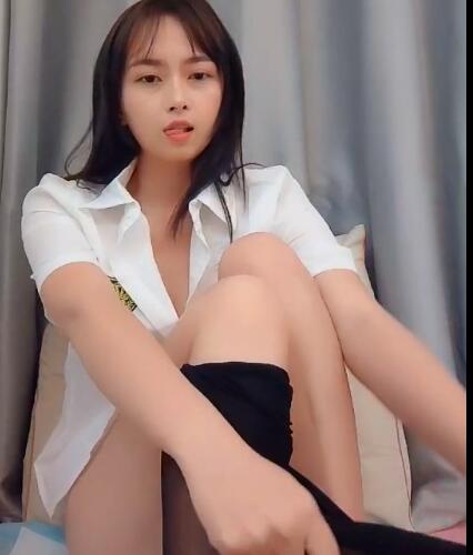 清纯校花！1V 555MB