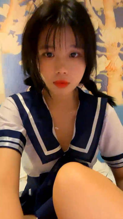 可爱麻花辫美少女！1V 803MB