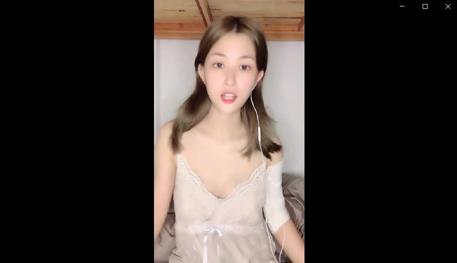 颜值女神大尺度视频【4V 2.83G】