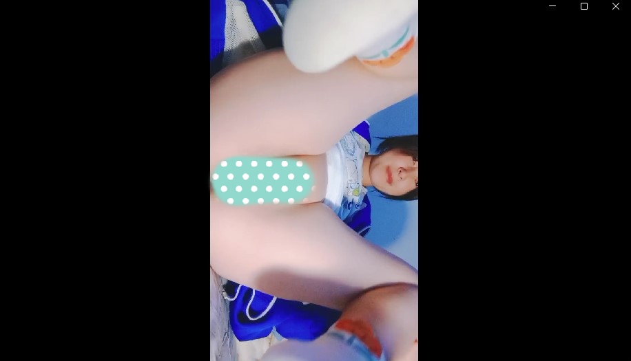 难得一见馒头逼一线天！超嫩美少女！掰开嫩穴肥美干净【1V 624MB】