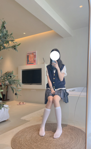 樱桃豆-JK日式制服[5p+1v421M]