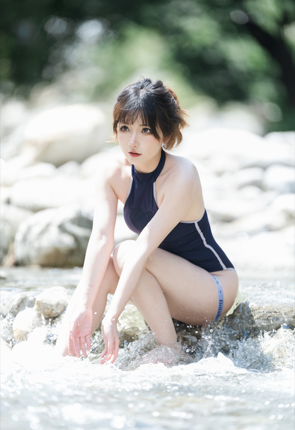 是三不是世w  NO.014 图片 – 小溪竞泳【47P2.72G】