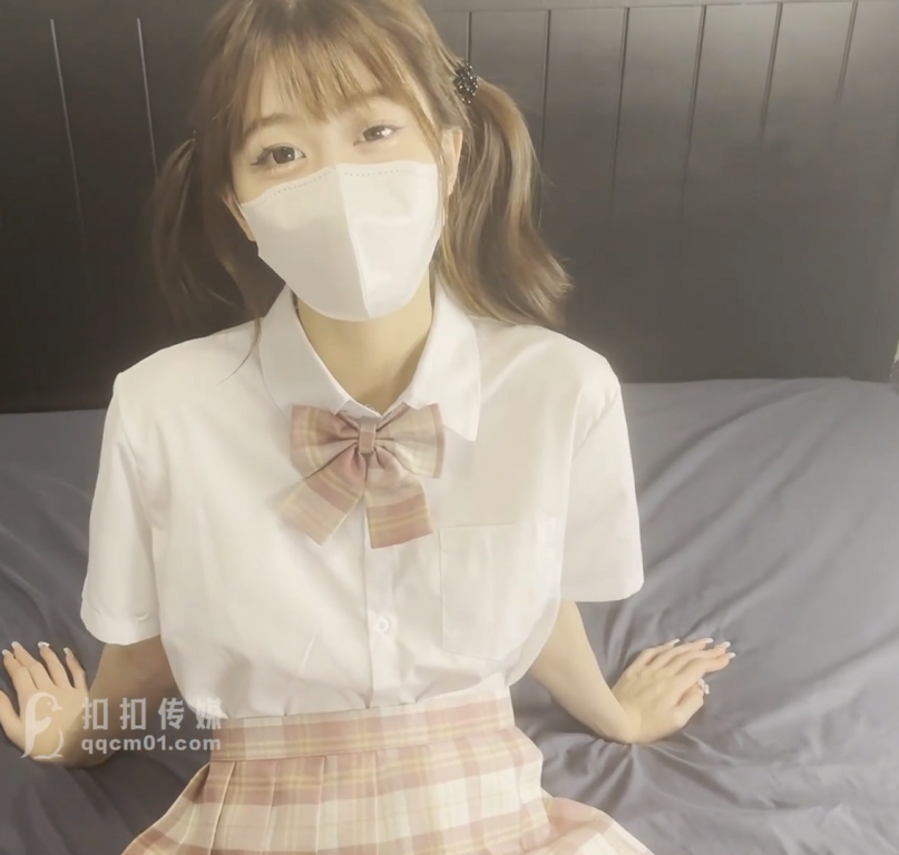 【自打包】人气美少女-cola酱-JK少女的毕业洗礼(1V,766M)