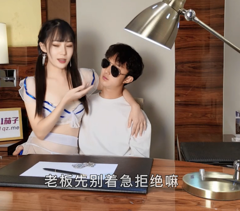 【自打包】人气颜值女神-糖糖-勾引土豪女导游（1V,777M）