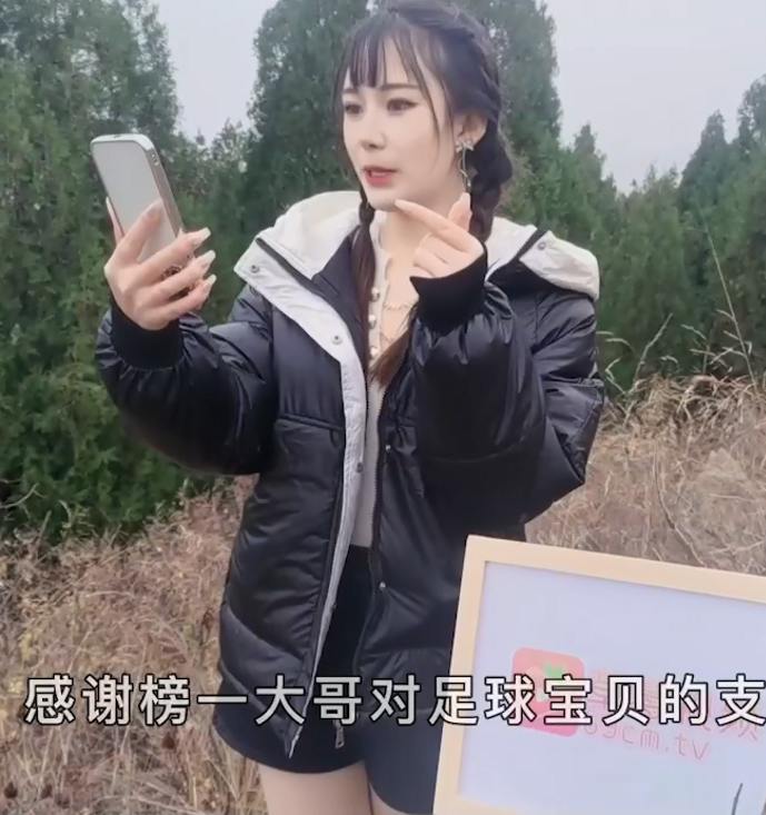 【自打包】世界杯专题-人气颜值女神-糖糖-被另一队球迷操翻(1V,517M)