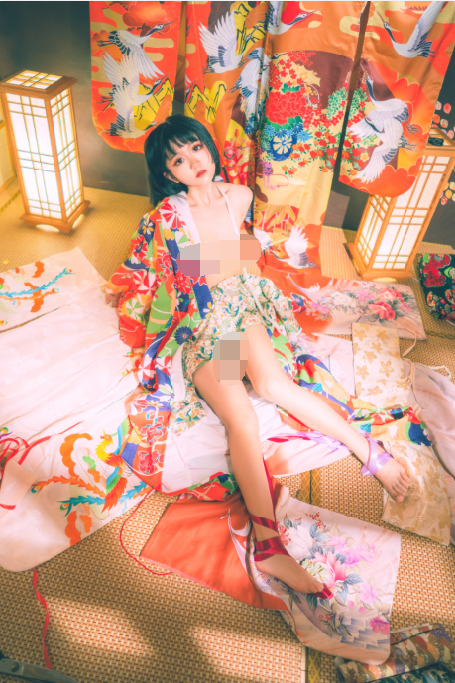 NO.251 黄金二逼王5套写真合集  197P-2.05G
