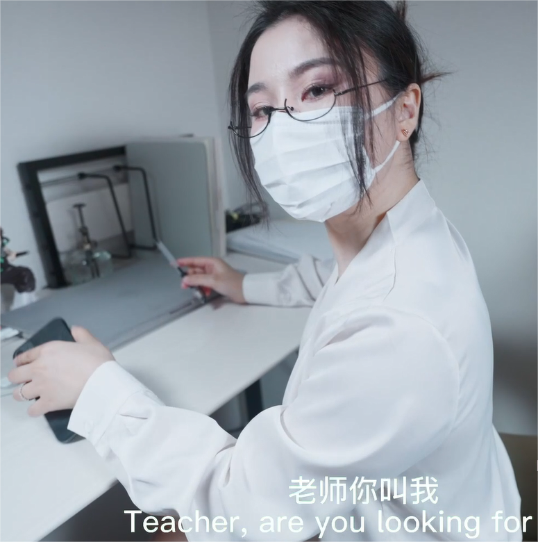 onlyfans版 娜娜 Nana_taipei -11.29 老师的肉色丝袜足交【2.25GB_1V 】